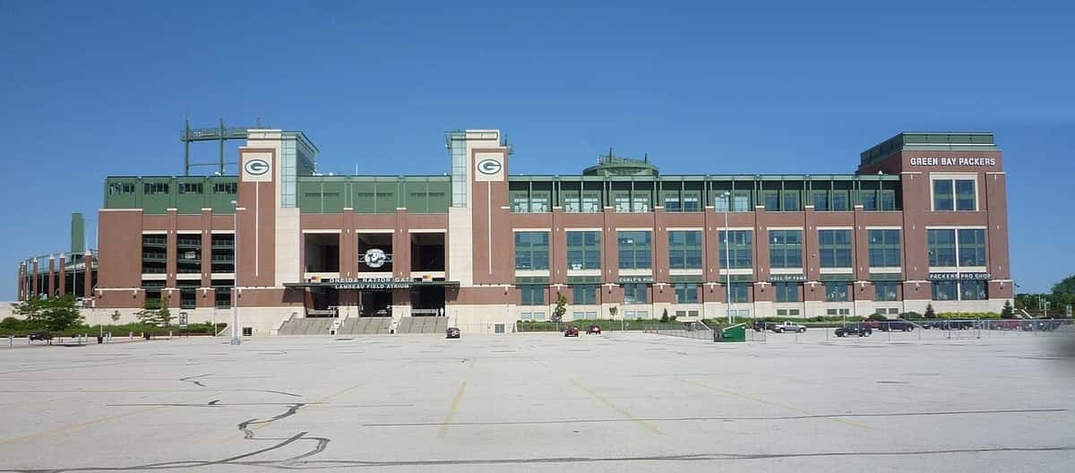 Green Bay Packers stadium for conditional start